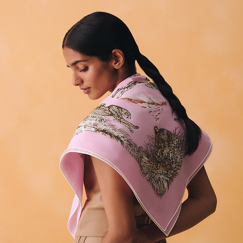 Guepards scarf 80 | Hermès Mainland China